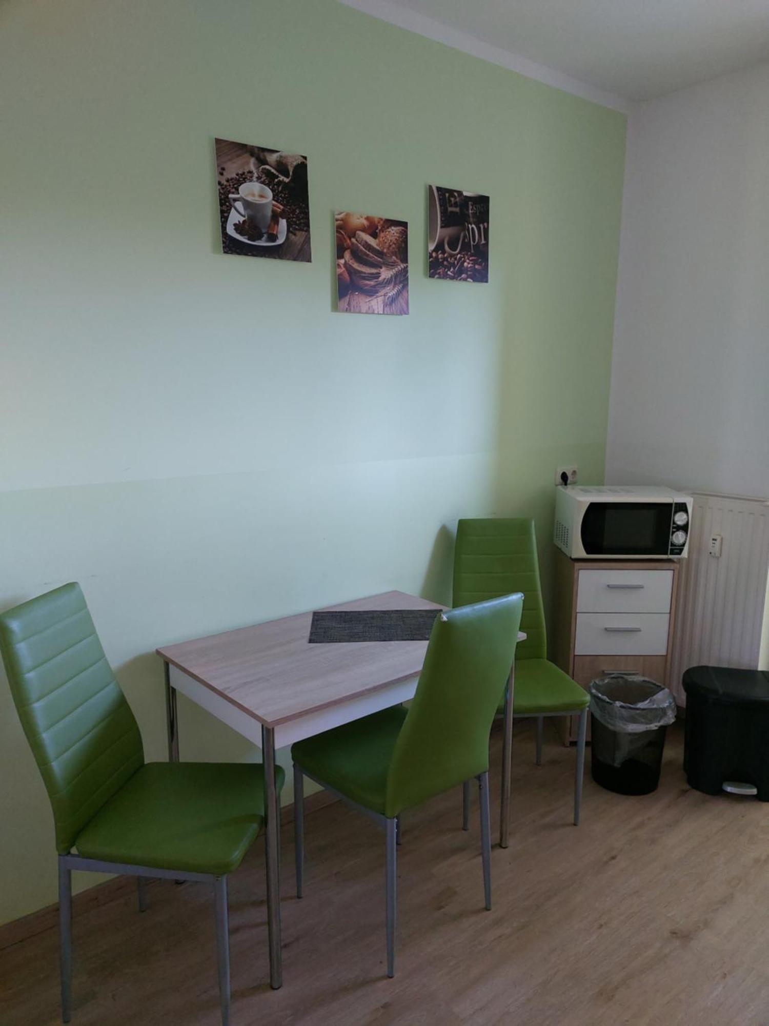 Ferienwohnung Holzhausen ライプツィヒ エクステリア 写真